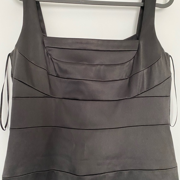 Elegant dress💃 - Picture 3 of 8